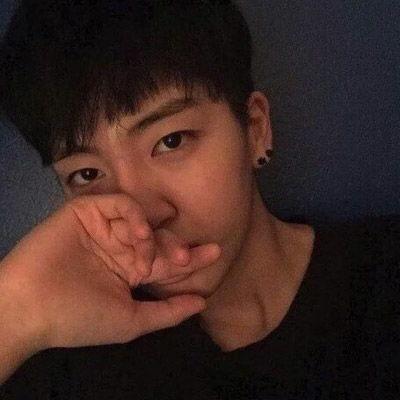 网红吃瓜微信头像男,揭秘网络红人的幕后生活